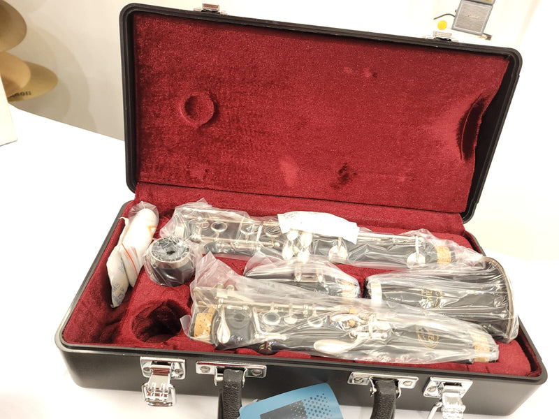 Clarineta Jupiter 17 Chaves JCL631NT