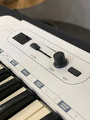 Controlador MIDI Samson Carbon 49T - Produto de Showroom